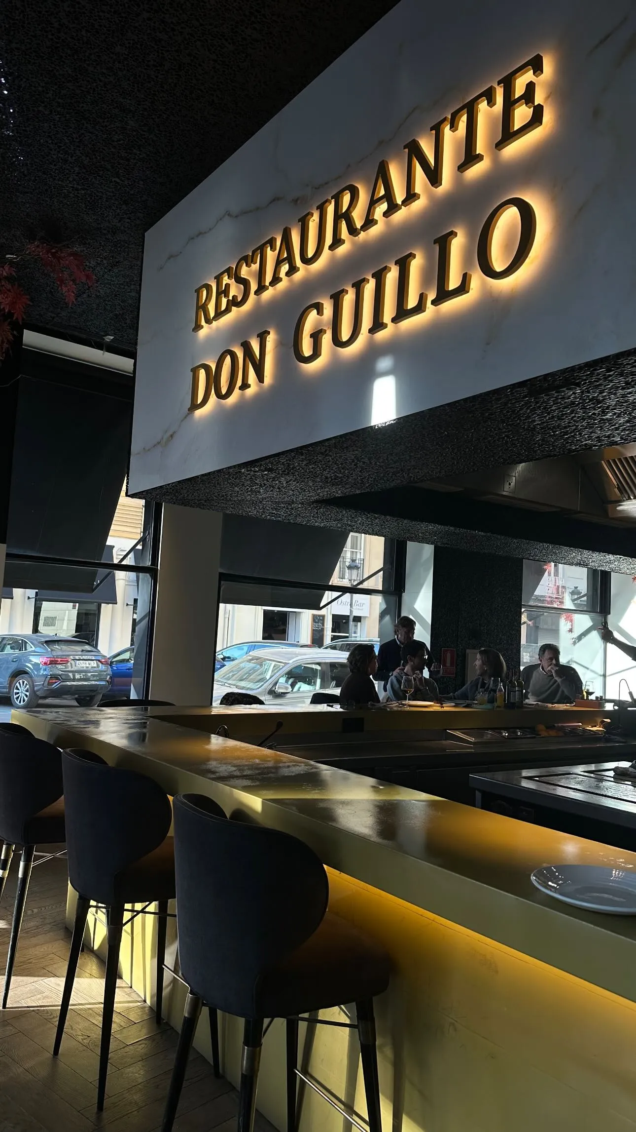 restaurantes cercanos de mí